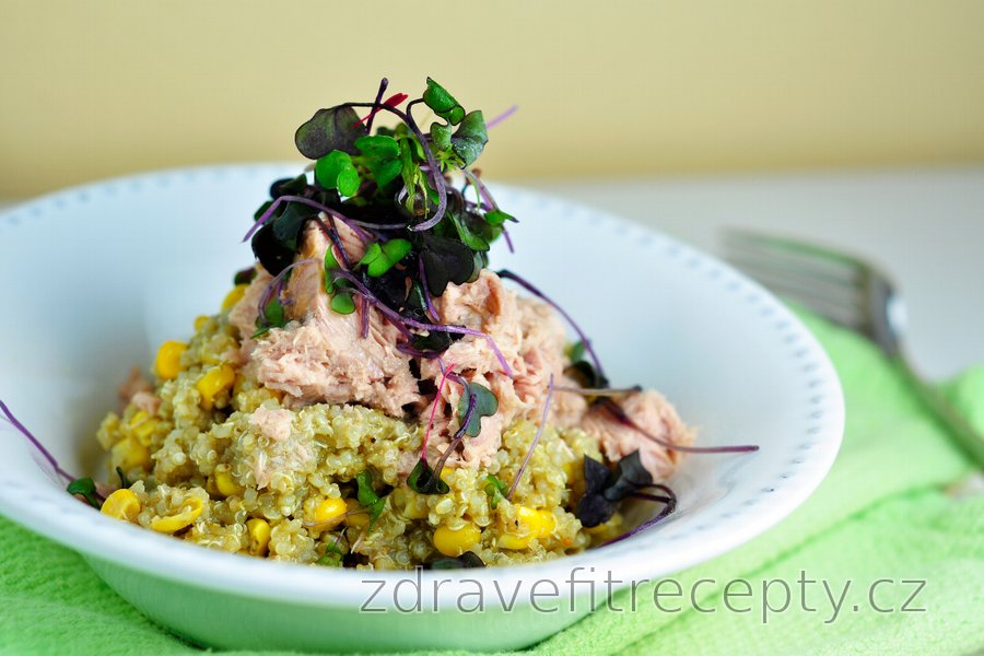 Quinoa S Bazalkovym Pestem A Tunakem Zdravefitrecepty Cz